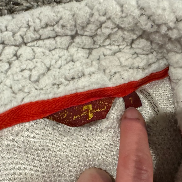 Free People Kids Textured Sherpa Jacket, size 7 - Picture 4 of 7